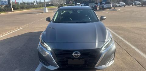 Nissan Altima 2024