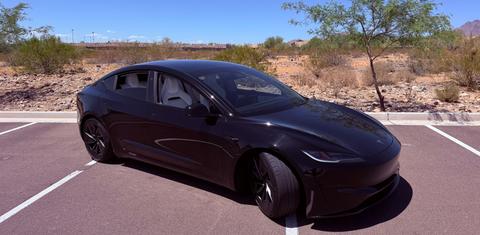 Tesla Model 3 2024