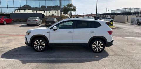 Volkswagen Taos 2022