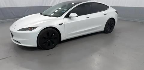 Tesla Model 3 2025