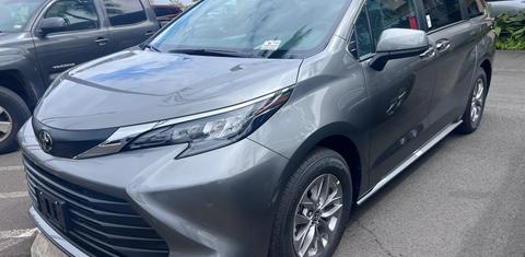 Toyota Sienna 2026