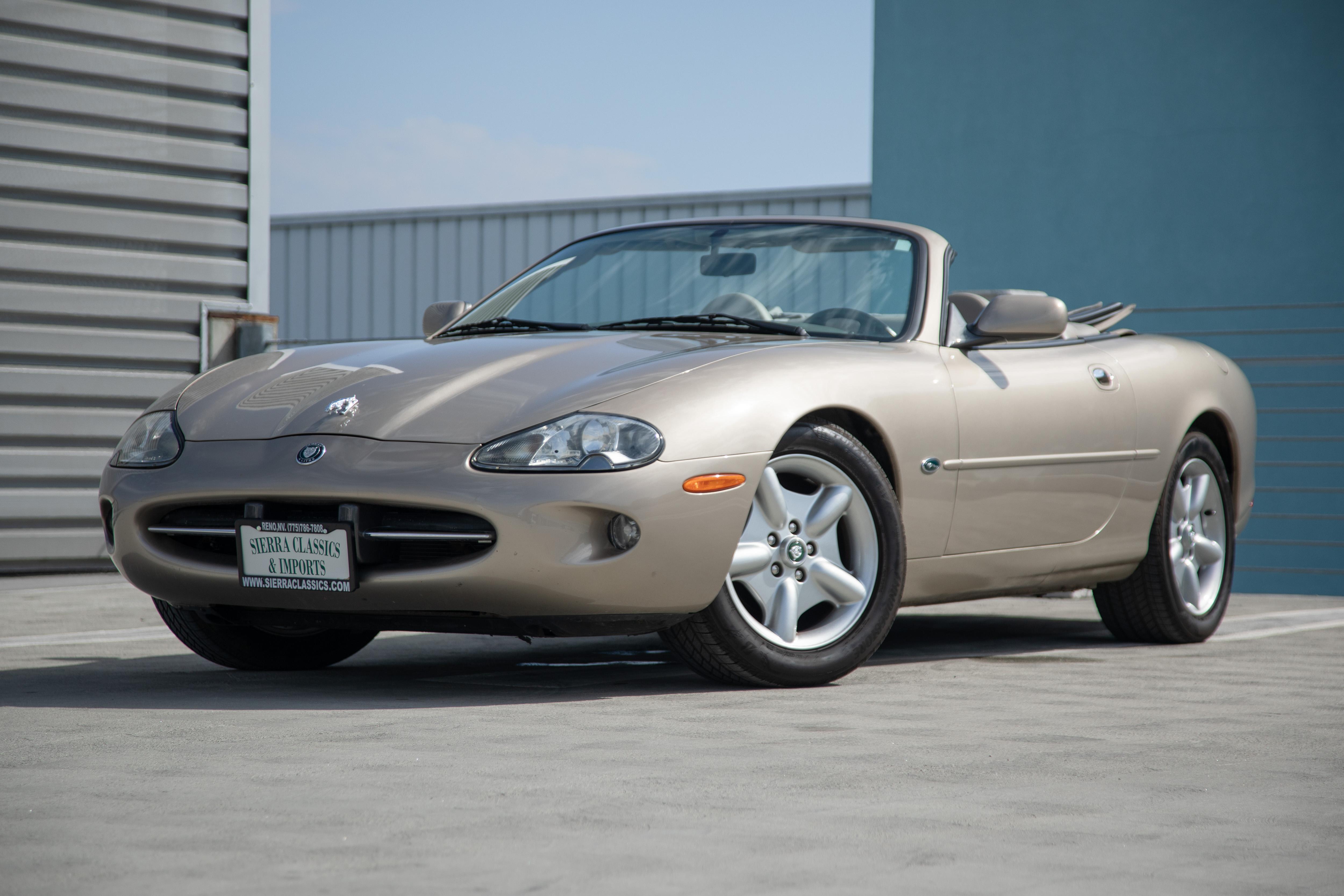 Jaguar XK 1998 in 