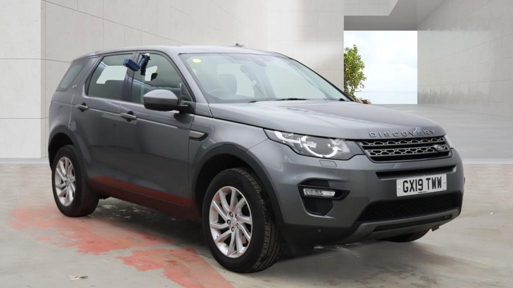 Land Rover Discovery Sport 2019 in Egham