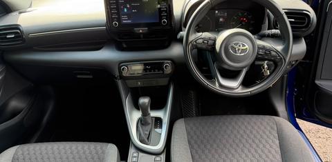Toyota Yaris 2023
