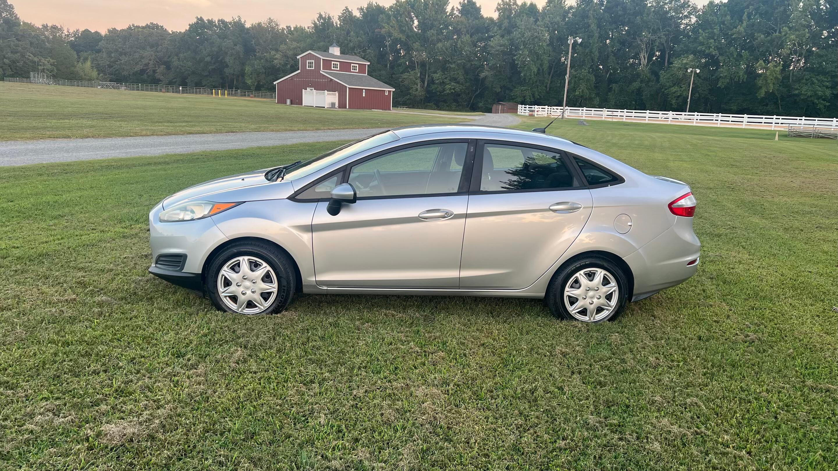 Ford Fiesta 2016 in Highland Springs, VA