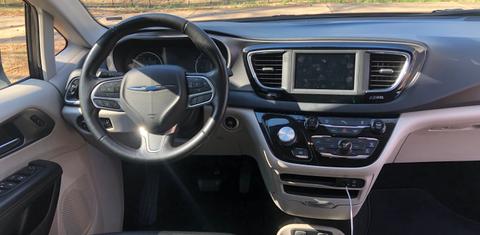 Chrysler Pacifica 2020