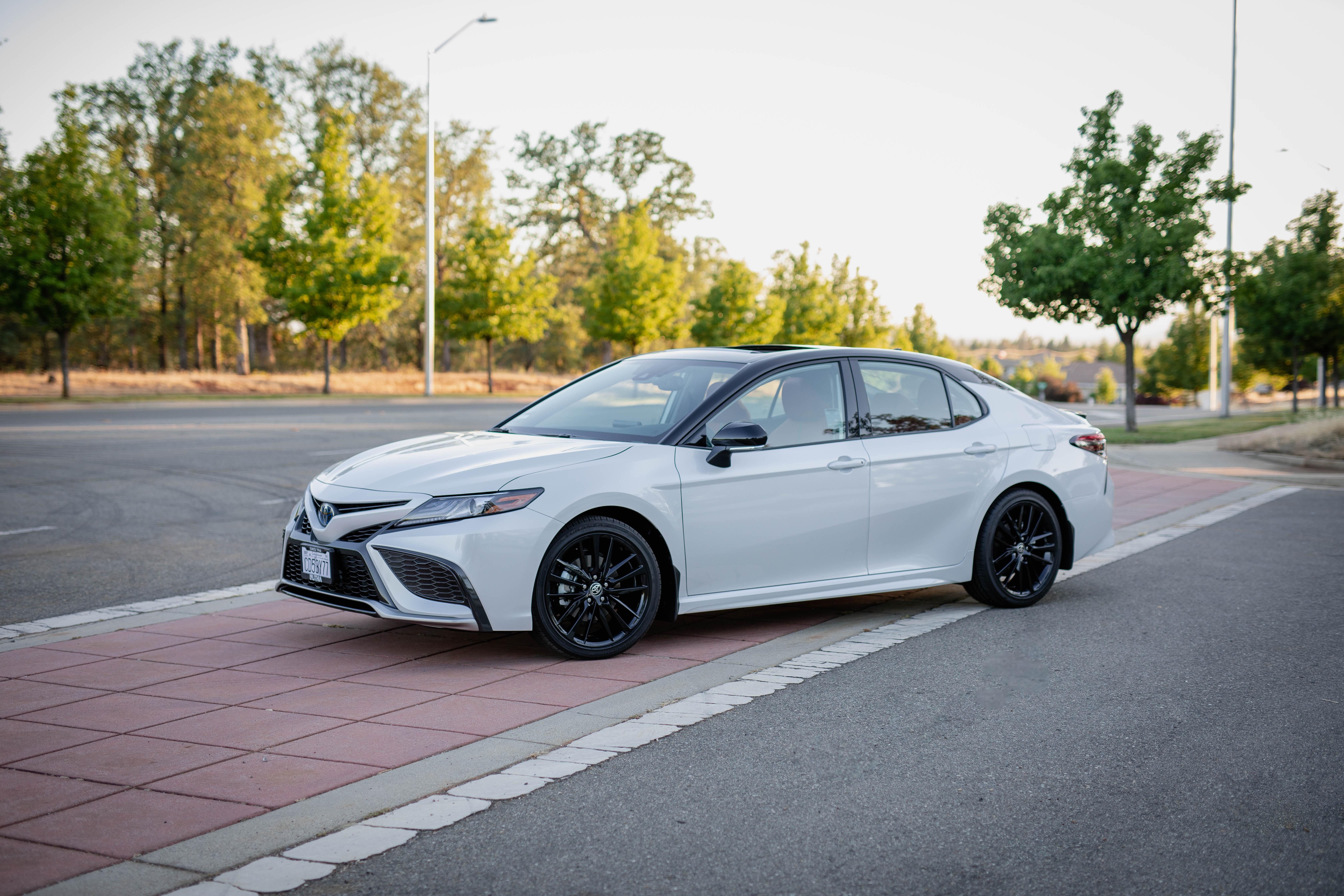 Toyota Camry Hybrid 2022 in North Port, FL