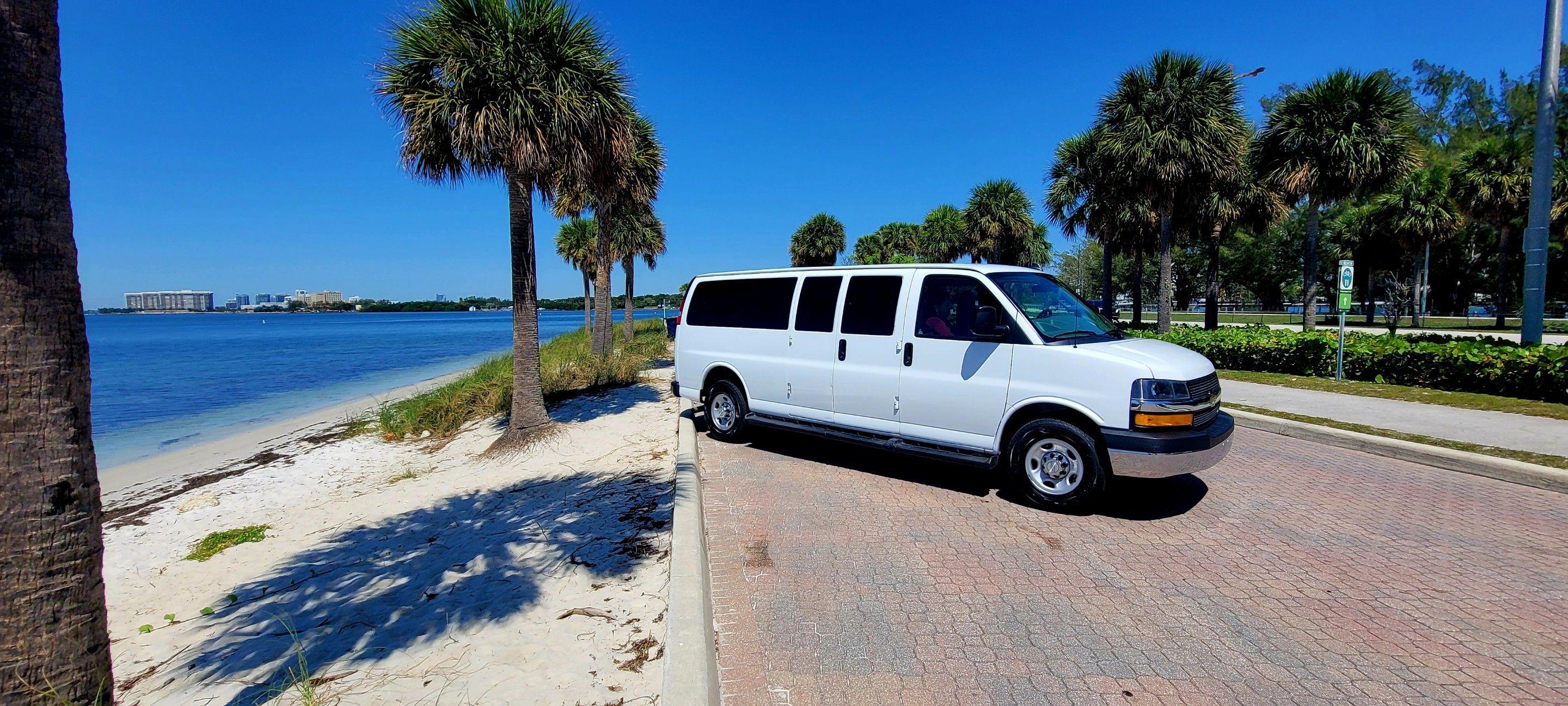 Chevrolet Express 2020 in 
