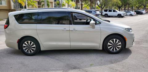 Chrysler Pacifica 2021