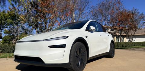 Tesla Model Y 2026
