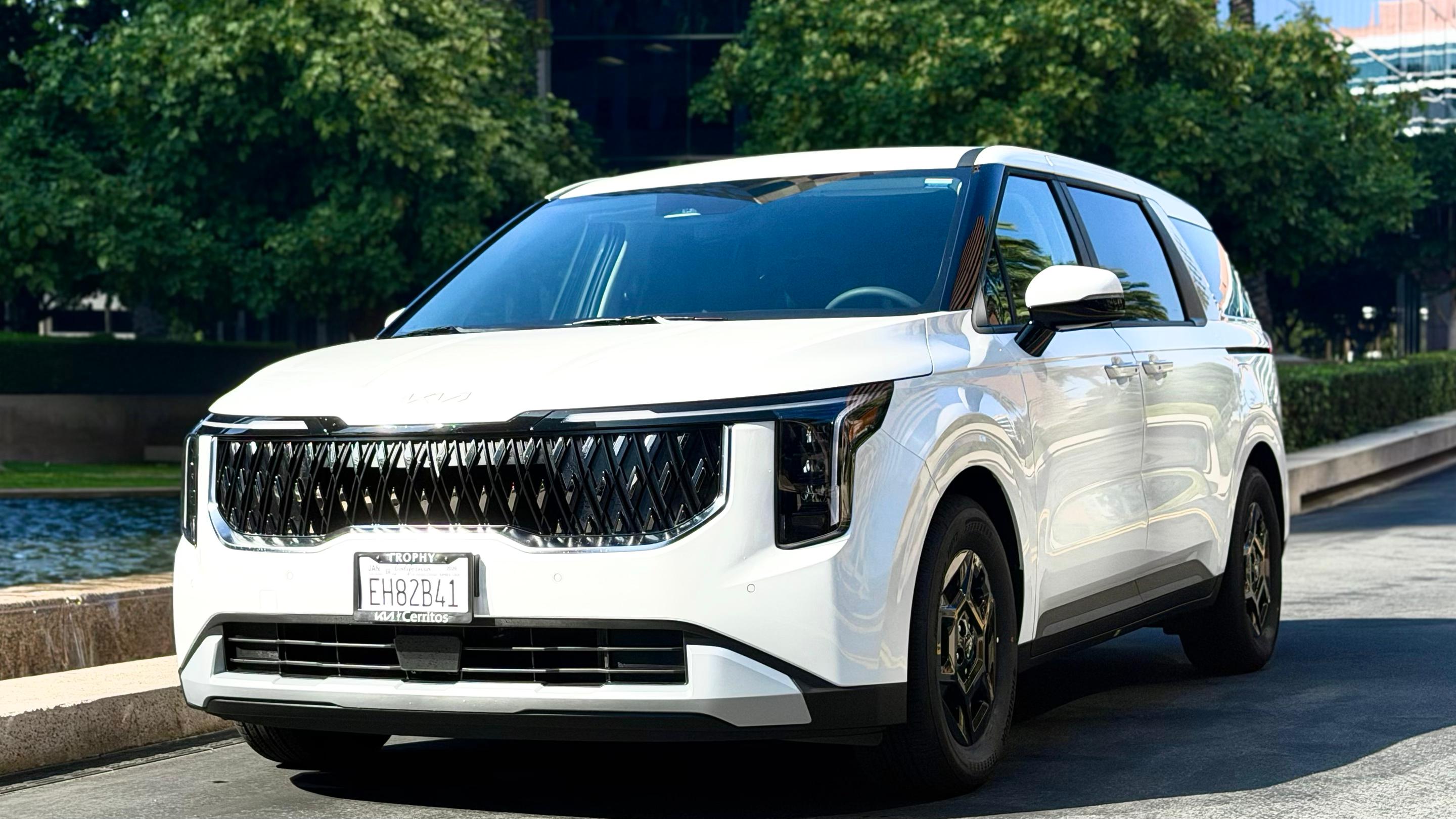 Kia Carnival 2026 in 