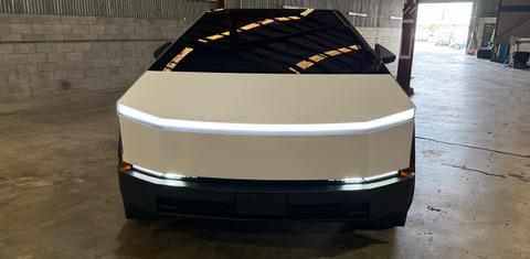 Tesla Cybertruck 2024