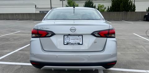 Nissan Versa 2023