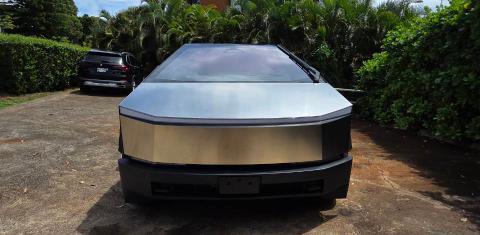 Tesla Cybertruck 2024