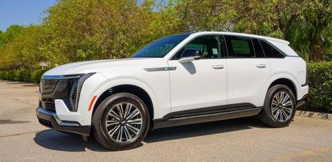 Cadillac Escalade IQ 2025