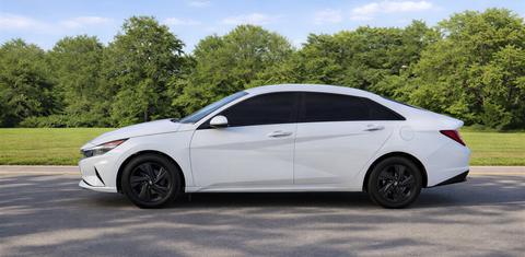 Hyundai Elantra 2022