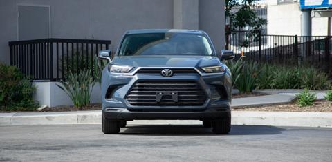 Toyota Grand Highlander 2026