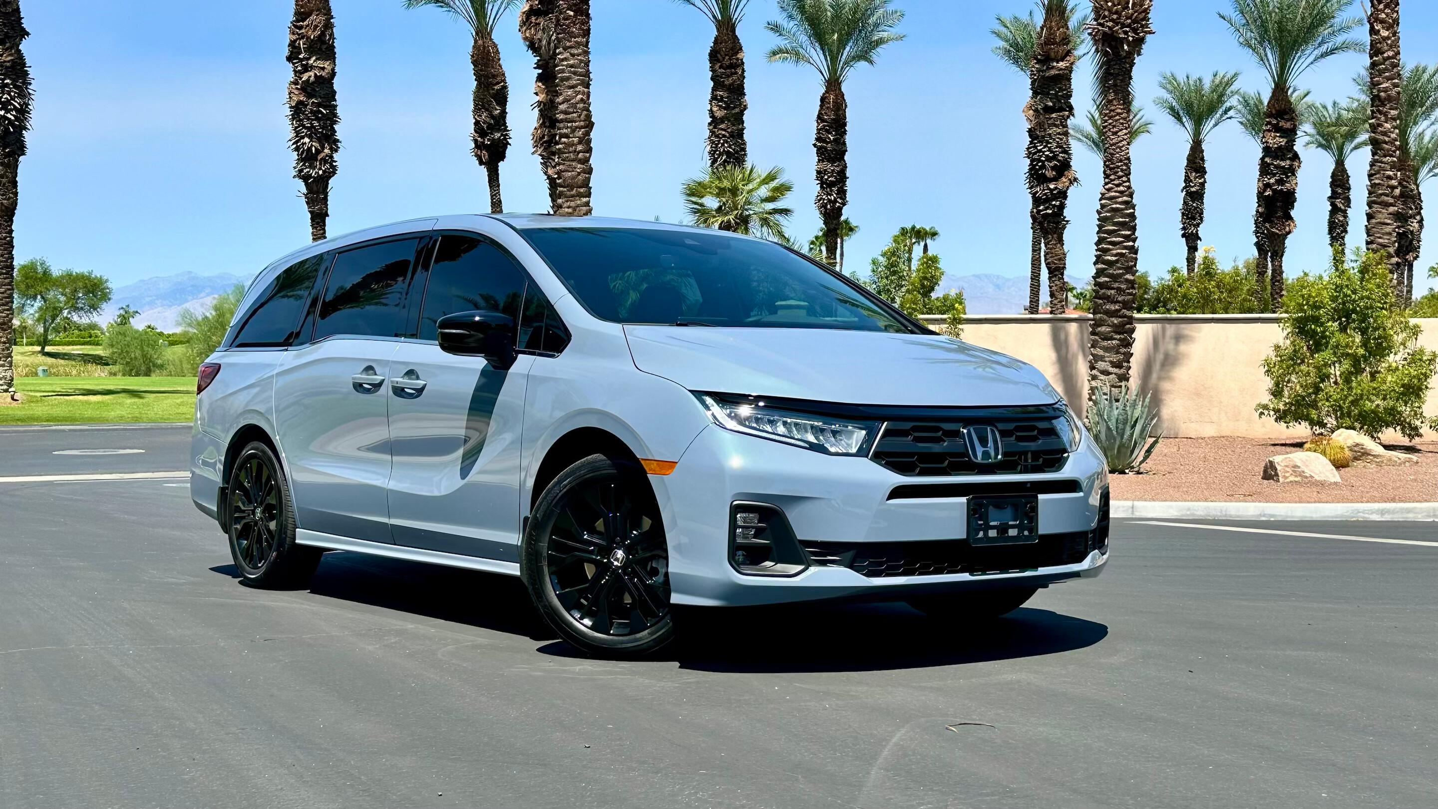 Honda Odyssey 2025 in Cathedral City, CA