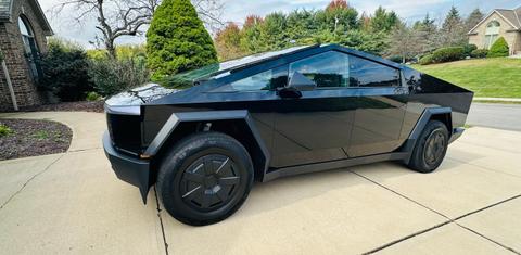 Tesla Cybertruck 2024