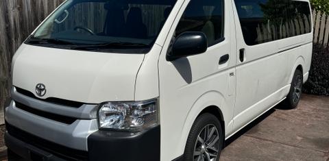 Toyota HIACE 2018