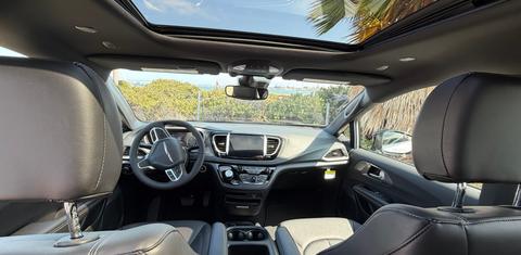 Chrysler Pacifica 2026