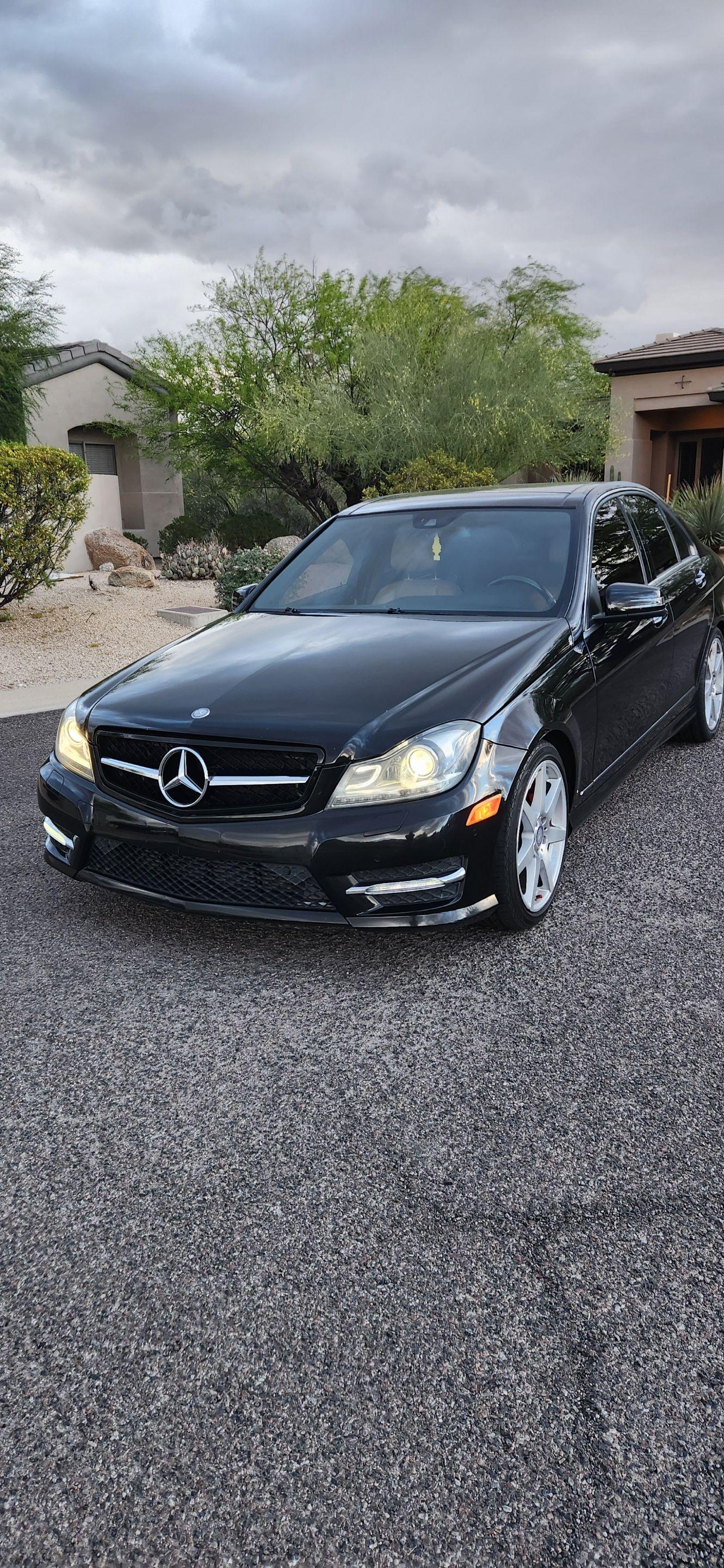 Mercedes-Benz C-Class 2013 in 