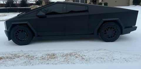 Tesla Cybertruck 2024