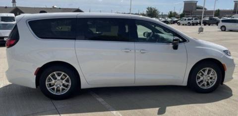 Chrysler Pacifica 2026