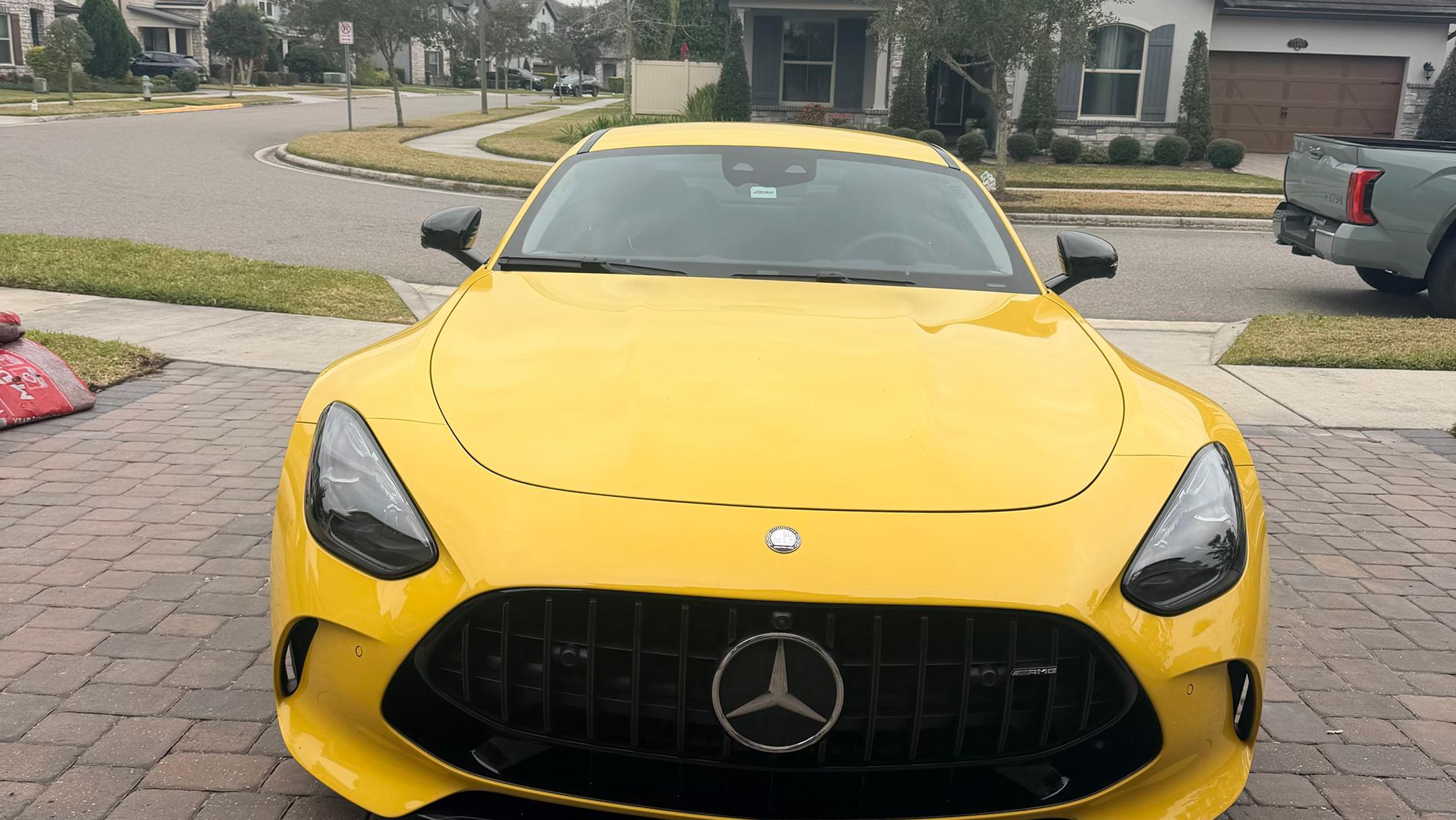 Mercedes-Benz AMG GT 2025 in 