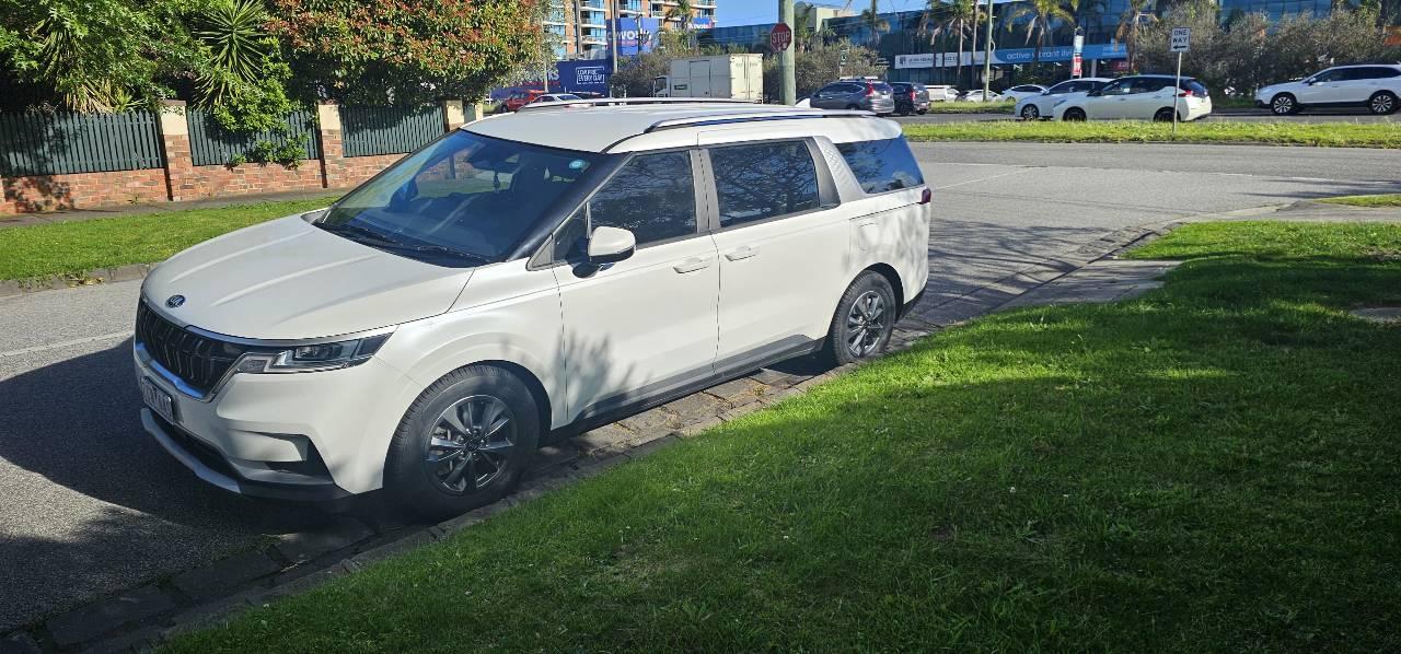 Kia CARNIVAL 2021 in Oakleigh