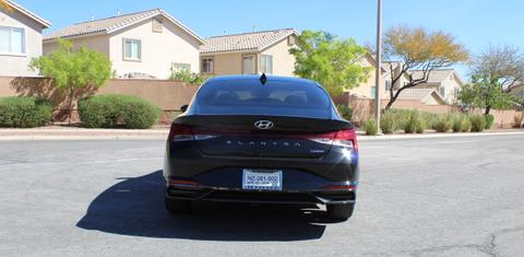 Hyundai Elantra 2022