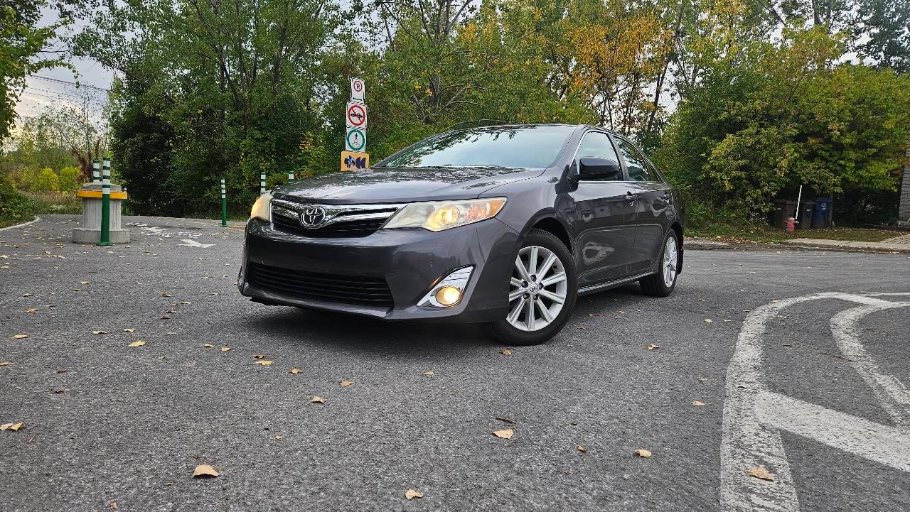 Toyota Camry 2014 in Montréal, QC