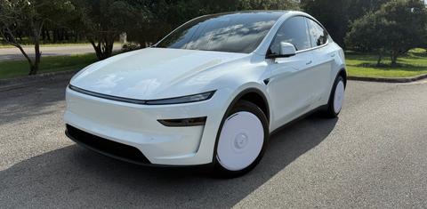 Tesla Model Y 2026