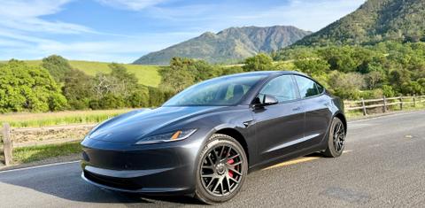 Tesla Model 3 2024