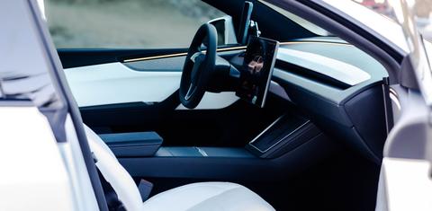 Tesla Model Y 2026