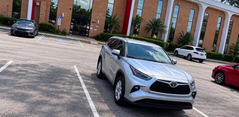 Toyota Highlander 2023