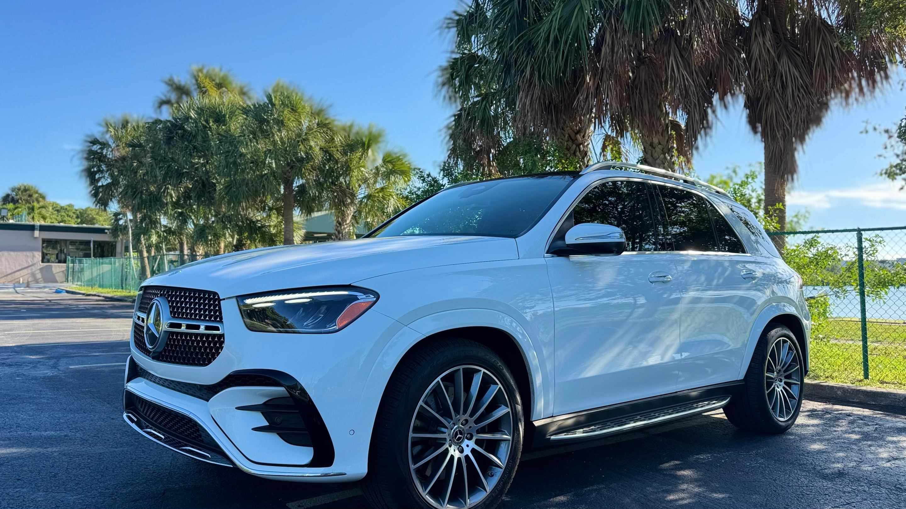 Mercedes-Benz GLE-Class 2024 in 