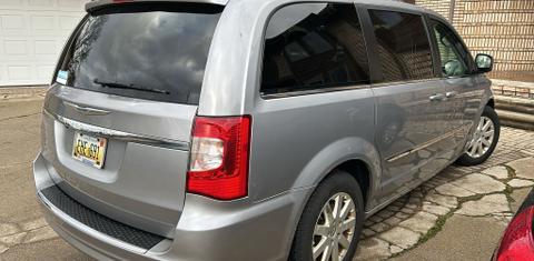 Chrysler Town & Country 2013