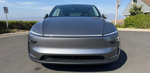 Tesla Model Y 2026
