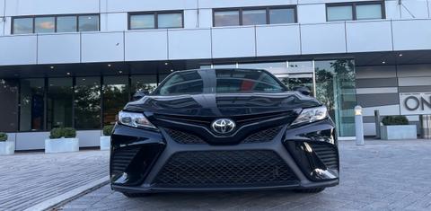Toyota Camry 2019