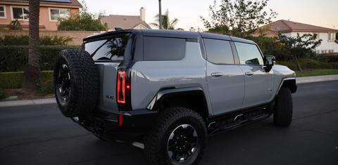 GMC HUMMER EV SUV 2025