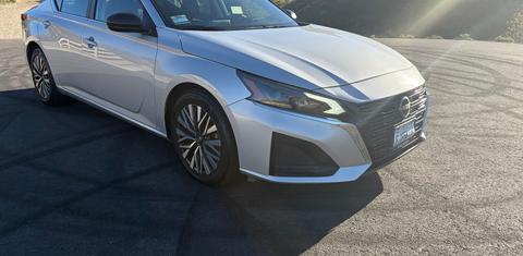 Nissan Altima 2024