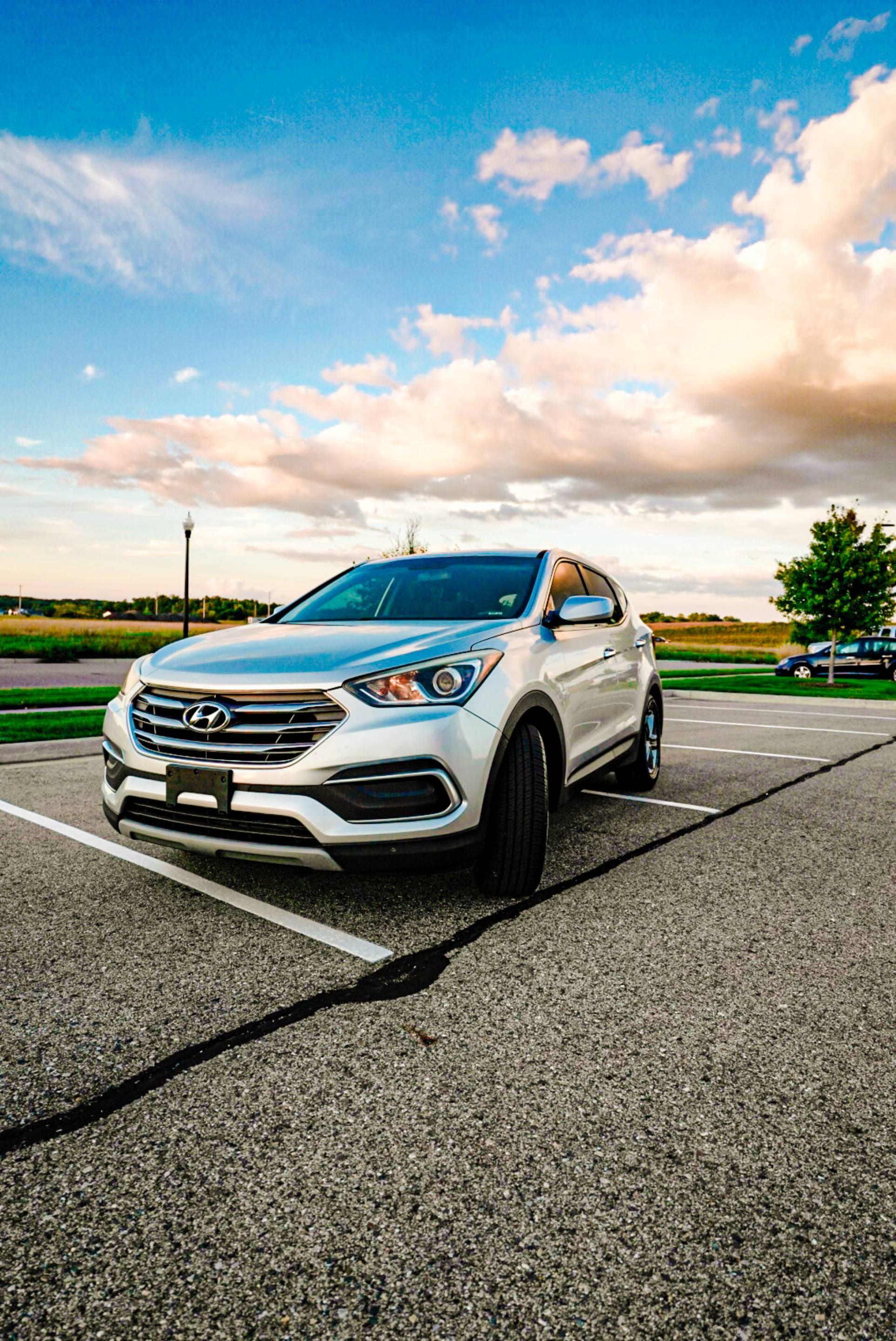 Hyundai Santa Fe Sport 2018 in Dewitt, MI