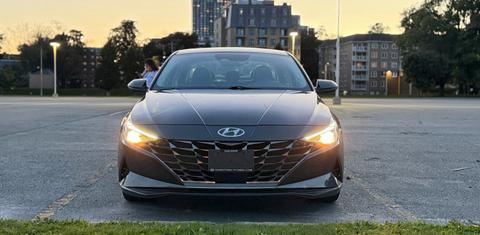 Hyundai Elantra 2023