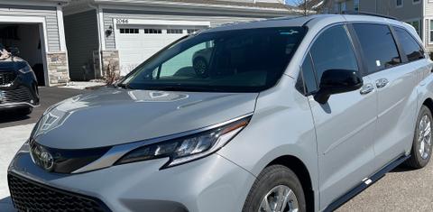Toyota Sienna 2023