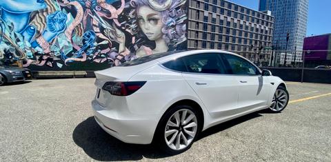 Tesla Model 3 2020