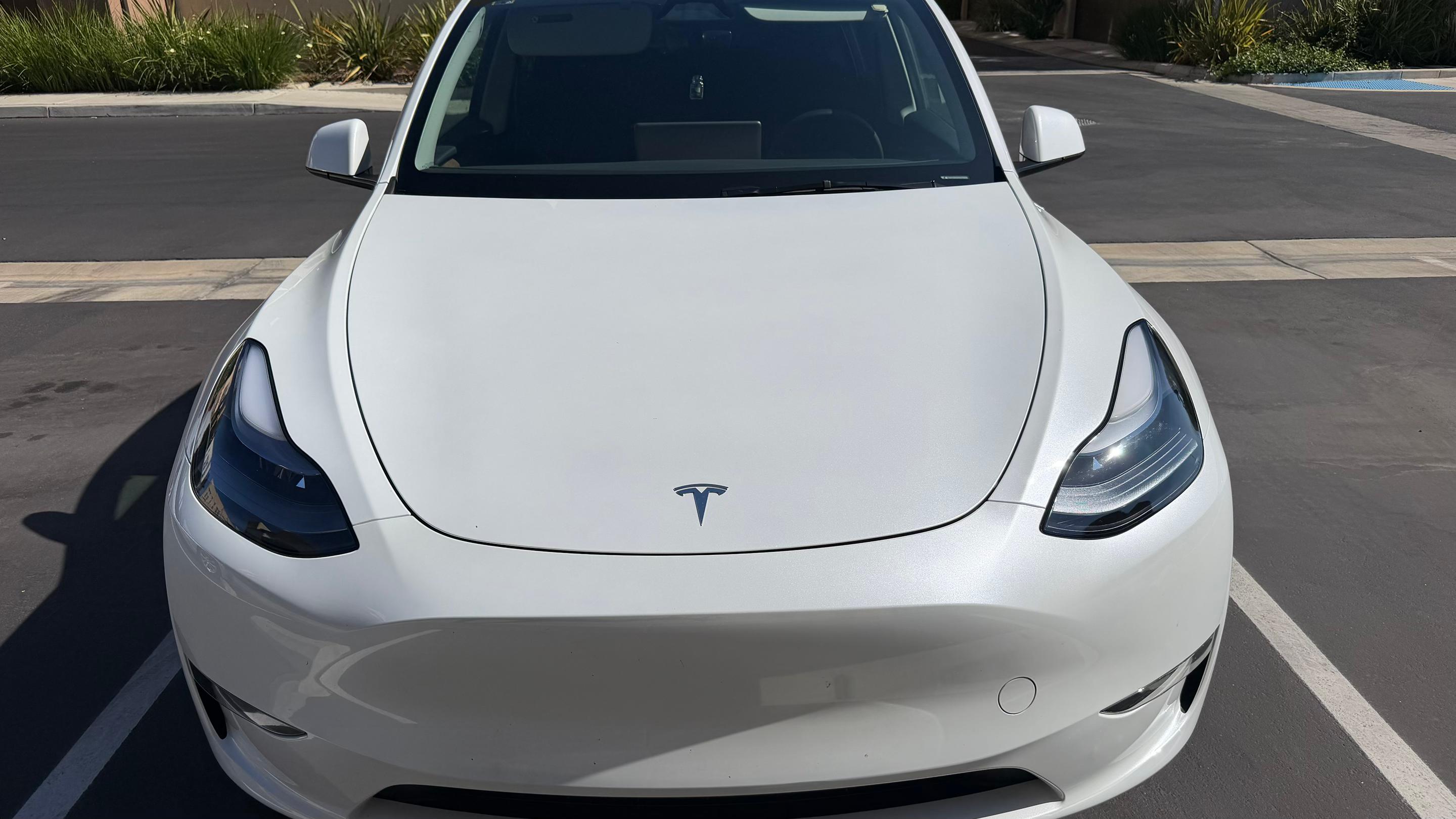 Tesla Model Y 2025 in Anaheim, CA