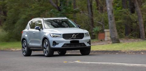 Volvo XC40 2024