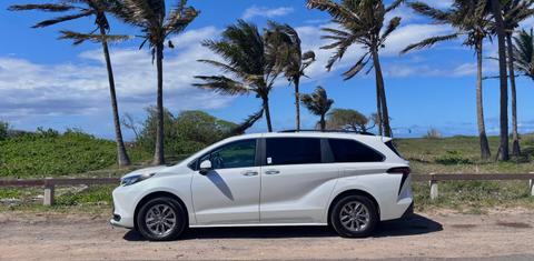 Toyota Sienna 2025
