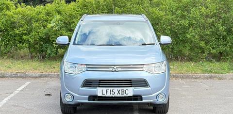 Mitsubishi Outlander 2015